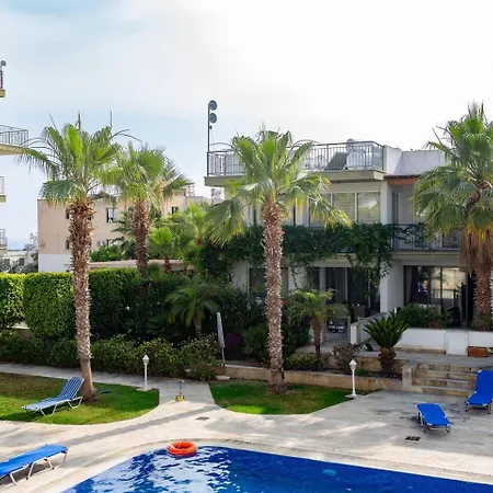 Fotini - Modern 2br With Pool & Balcony Near The *