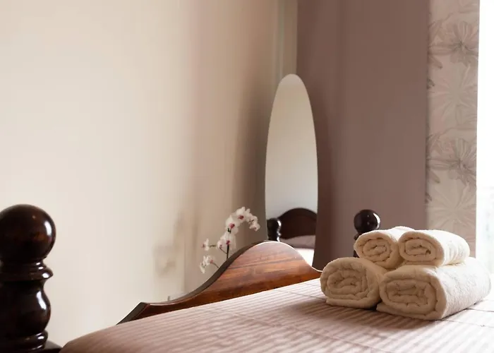 Fotini - Modern 2br With Pool & Balcony Near The Apartmán *