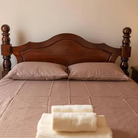 Apartmán Fotini - Modern 2br With Pool & Balcony Near The Paphos